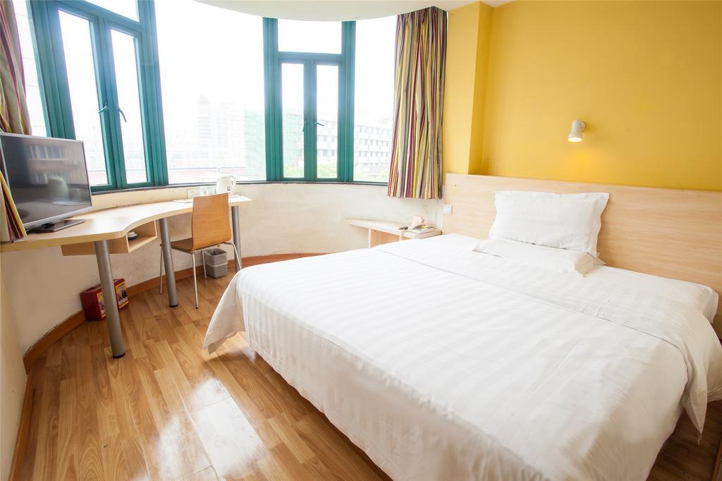7Days Inn Shenzhen Shajing Shiming Square Buitenkant foto