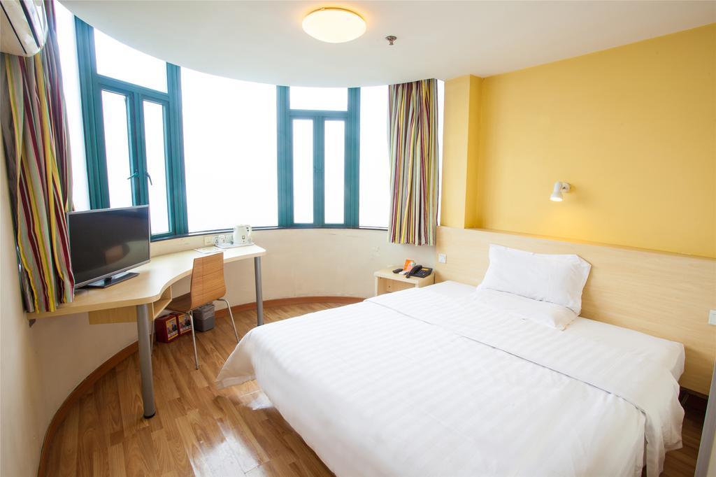 7Days Inn Shenzhen Shajing Shiming Square Buitenkant foto
